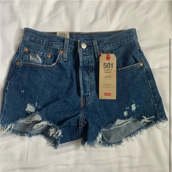 Levi’s 501 High Rise Shorts - Picture 2 of 3